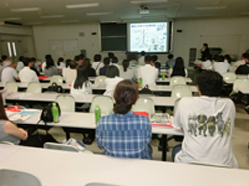 2016092300018_faculty_health-welfare_topics_wp-content_uploads_2016_09_gakubusetsumeikai.jpg