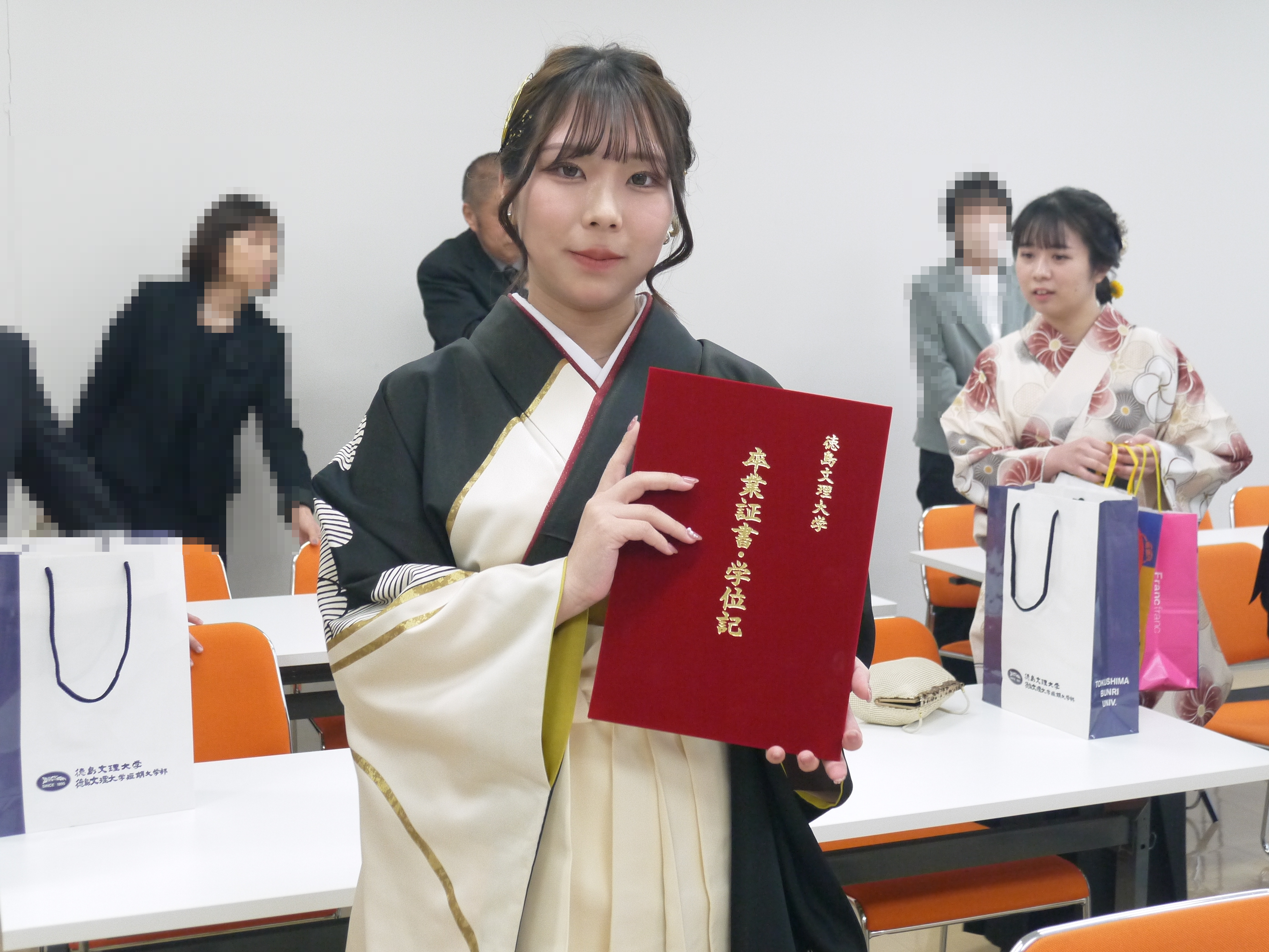 卒業証書
