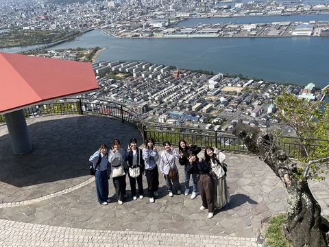 展望台からの絶景集合写真