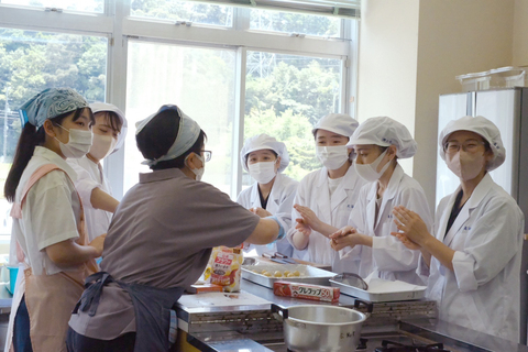 牟岐町での試作・交流会1