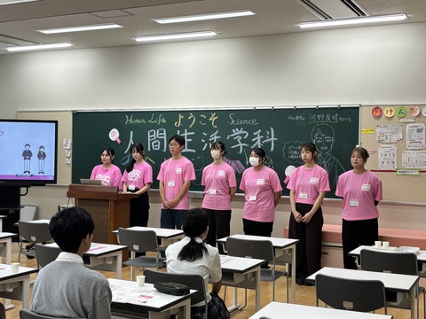 学生スタッフ