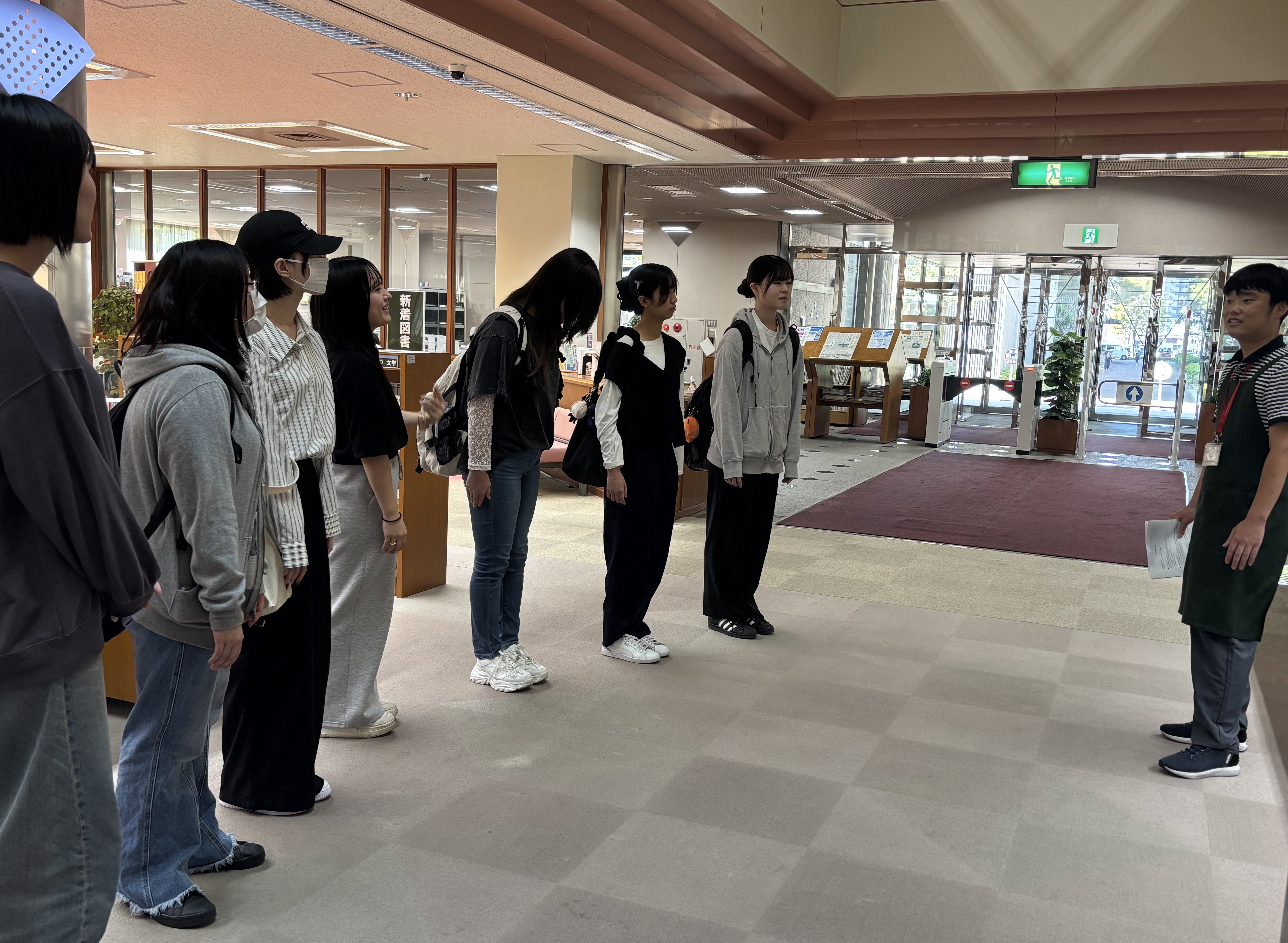 IMG_0284 図書館