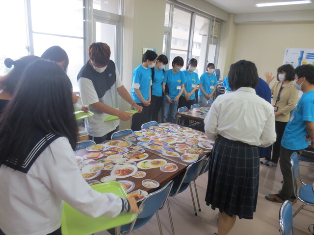 夕食バイキング