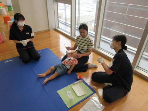 IMG_9870 歯磨き実演