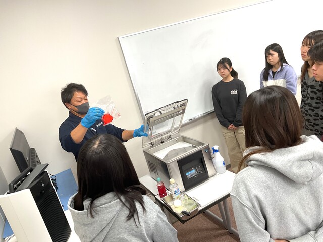 IMG_6832 真空包装機2