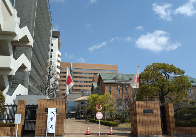 2正門 2正門