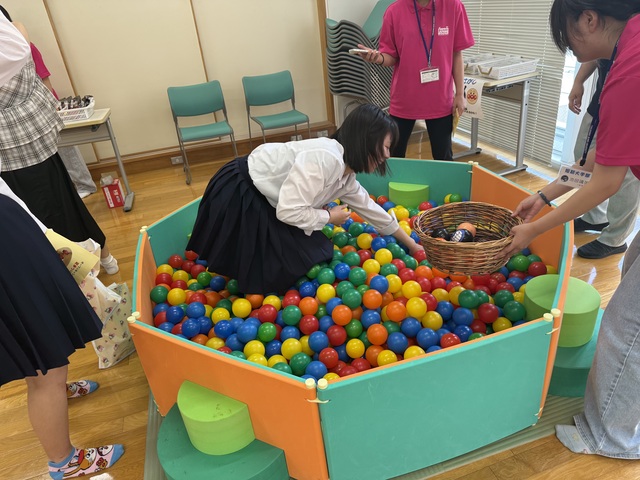 ボールプール