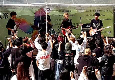軽音楽部＆HOTSTAFF5