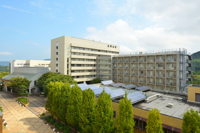 理工学部棟