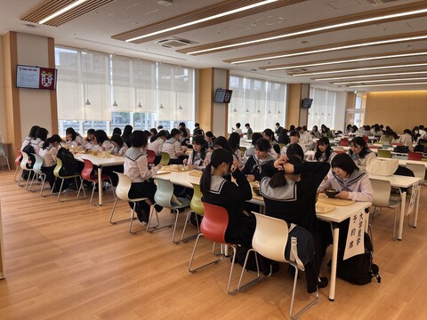 清和女子　食堂
