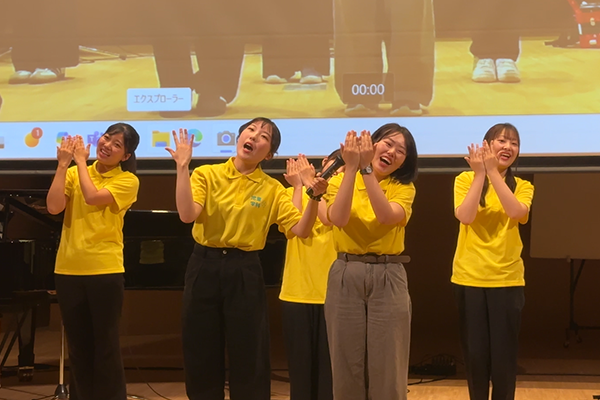 児童学科学生3
