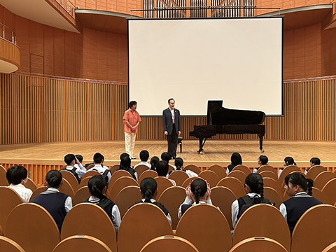 むらさきホール見学
